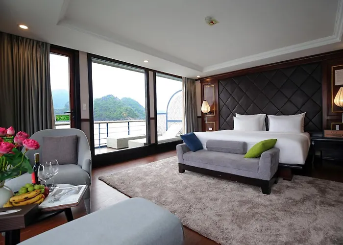 Lotus Luxury Cruise  5*