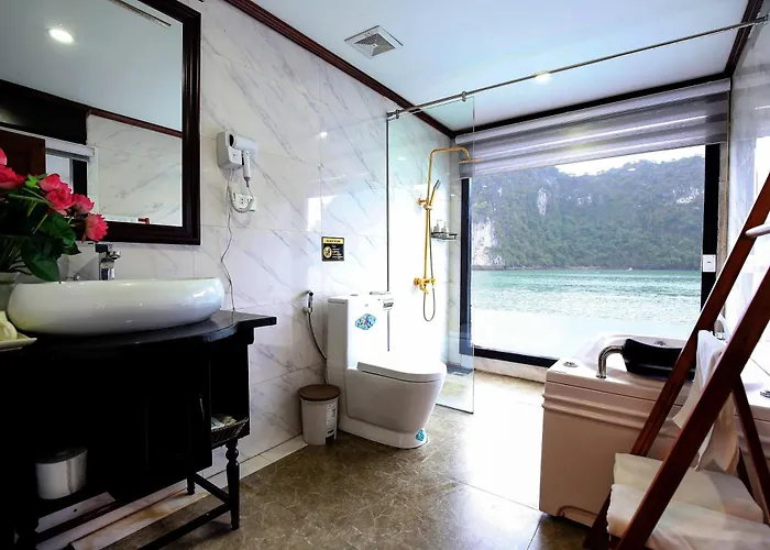  Lotus Luxury Cruise 5*