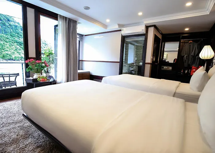 Lotus Luxury Cruise Ha Long