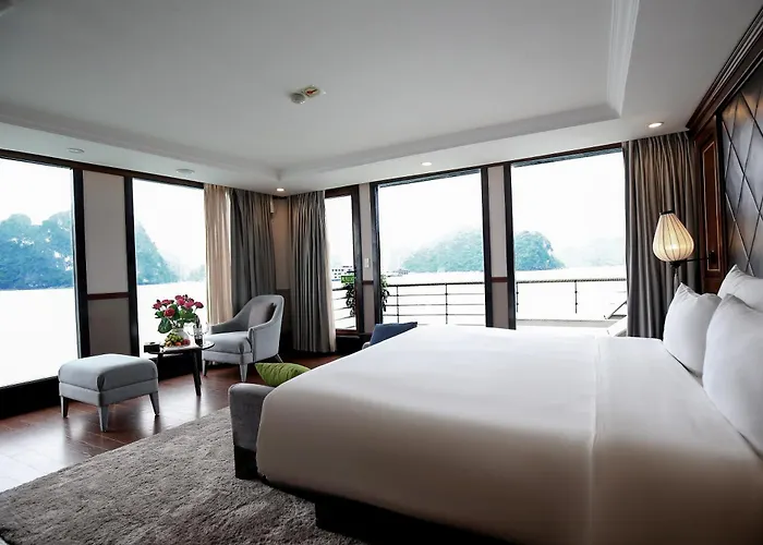 Lotus Luxury Cruise 5*