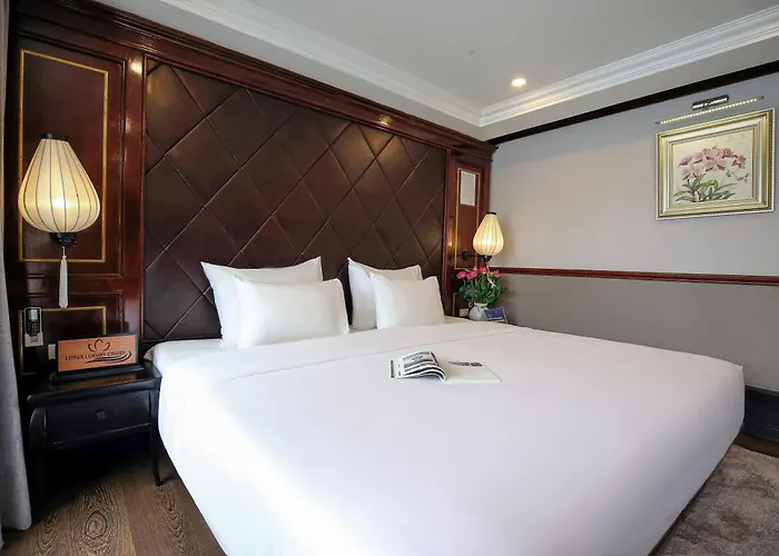 Lotus Luxury Cruise  Ha Long