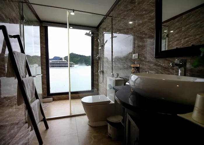 Lotus Luxury Cruise Ha Long