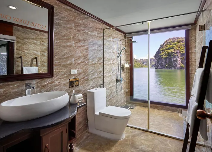 Lotus Luxury Cruise 5*